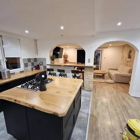 Beautiful Beachfront Fréjus